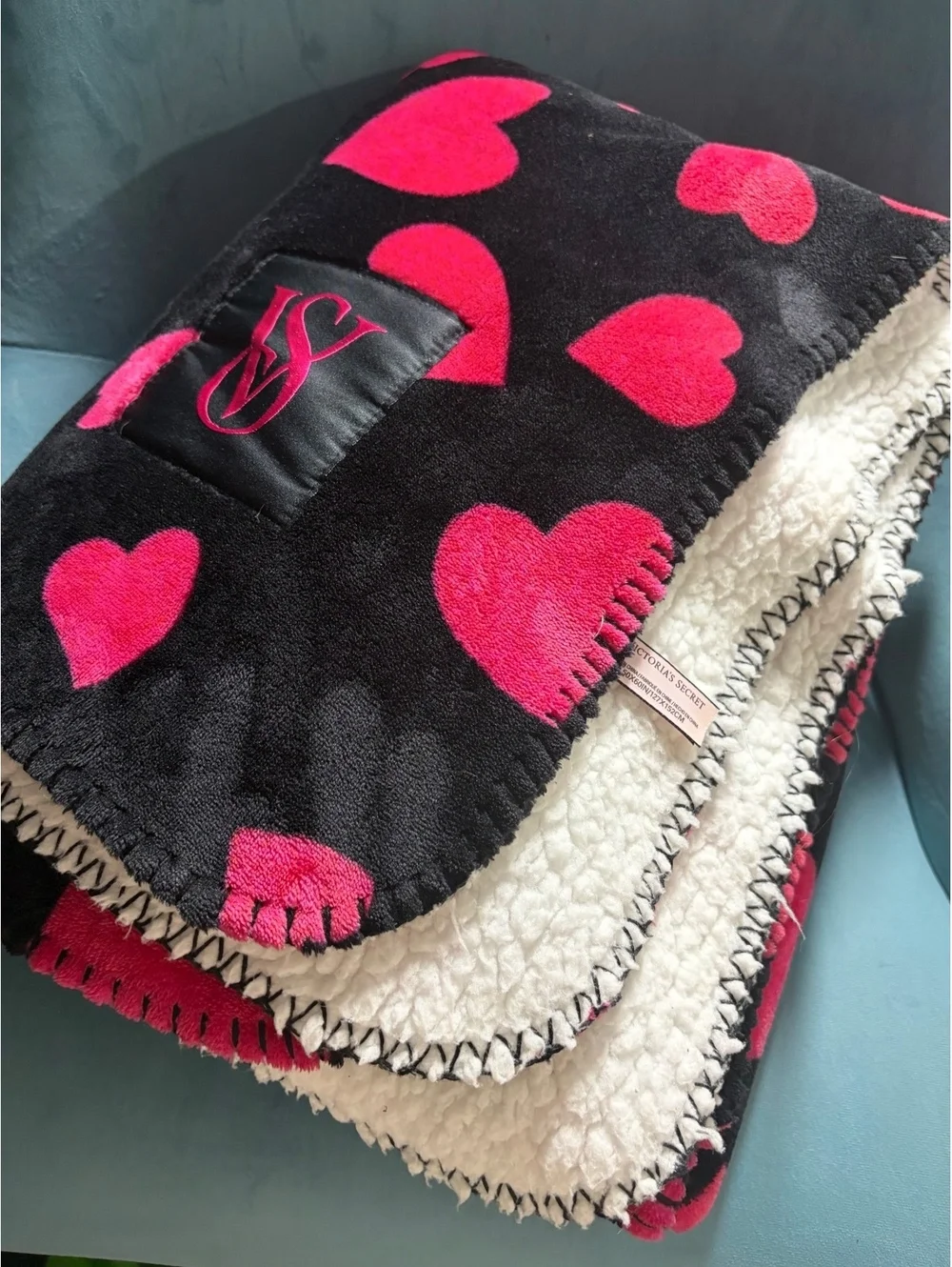 Victoria's Secret Sherpa Blanket 50x60 inches with Pink Heart Pattern